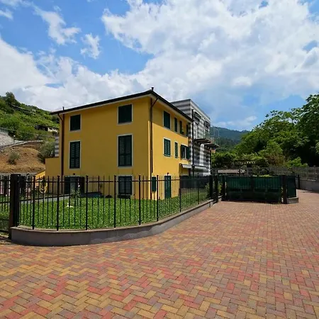 Della Rosa * Levanto