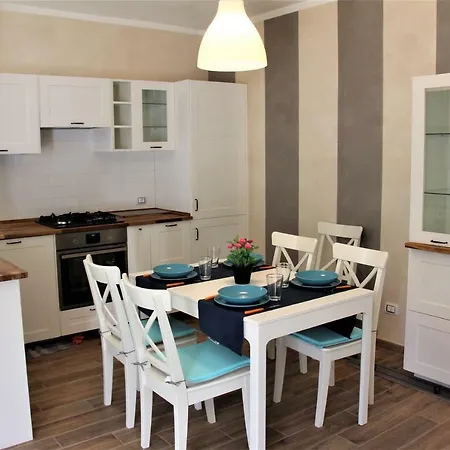 Della Rosa Apartment Levanto