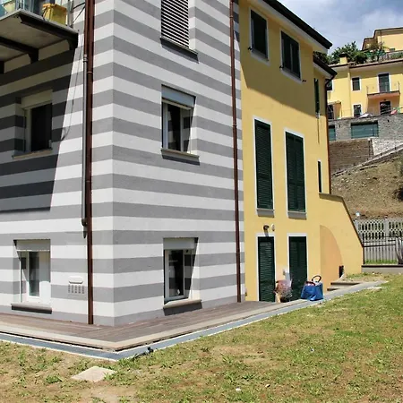 Della Rosa